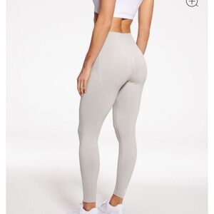 Calvagni gray leggings with white sports bra xs